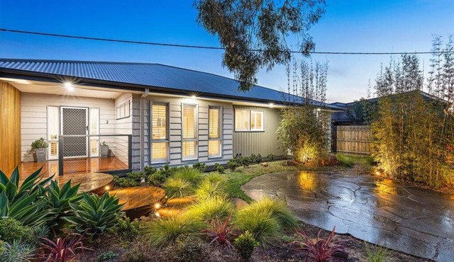 Capel Home (House & Guest house) by Ready Set Stay