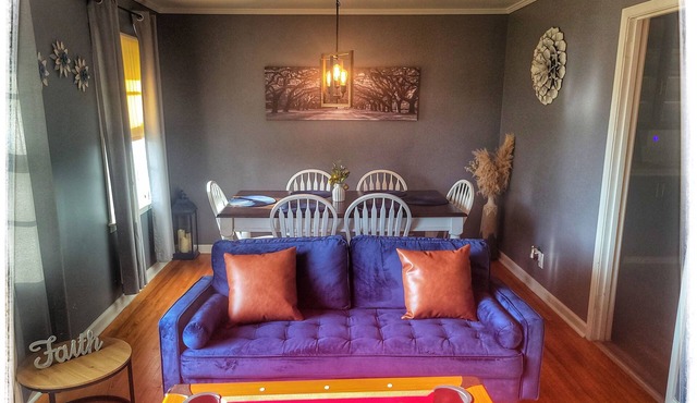 Capital City Eagle's Nest - Pet Friendly - Pool Table - 6 Beds