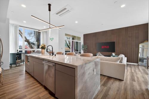 Capital City Loft - Modern 3BD Downtown Sacramento