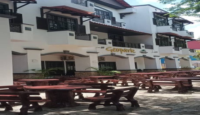 Capital O 91179 Geopark Oriental Village