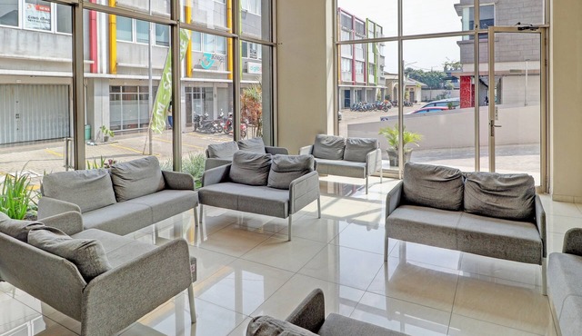 Capital O 92557 Apartemen Mekarwangi Square By Agus