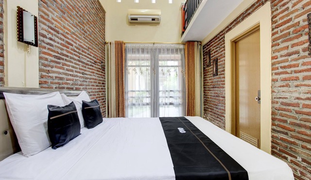 Capital O 93716 Family Guesthouse Syariah