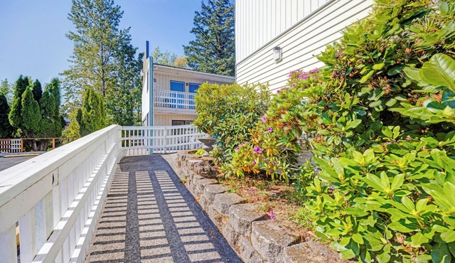 Capital O Stevenson Inn Riverside