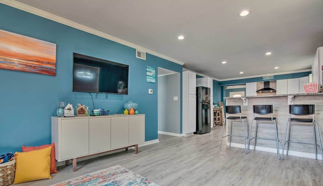 'Capital Suites at the Park' - 5 Mi to Downtown!