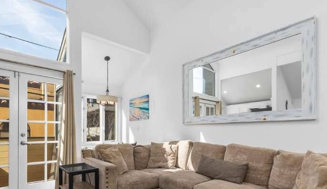 Capitola Village Home with Parking Spot