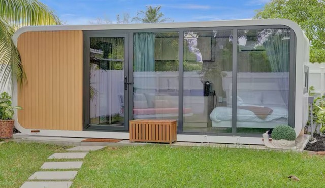 CAPSULE HOUSE IN FORT LAUDERDALE