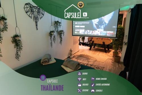 Capsule Thailande I Sauna I Balnéo I Console I jeux en bois I Cinéma I cour intérieure