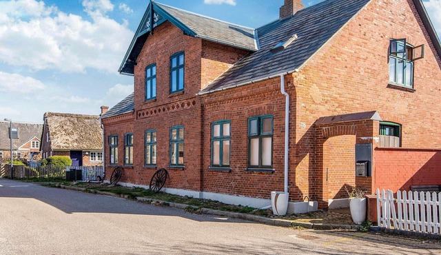 Captain House BnB in Fano