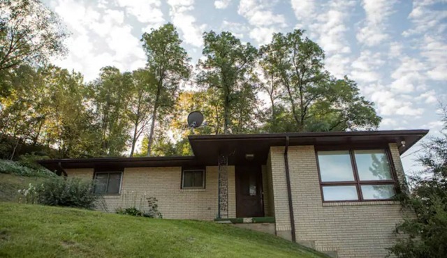 Captain Merry Bluffside Villa