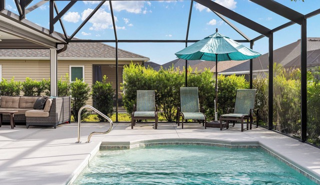 Captain's Cottage - 3/2 with a POOL in The Village of Shady Brook in The Villages, FL!