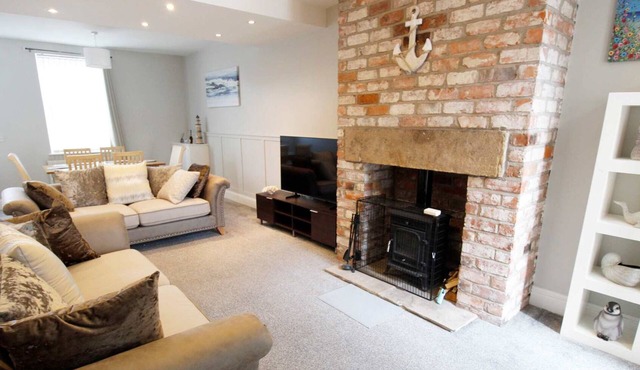 Captain's Cove Summar