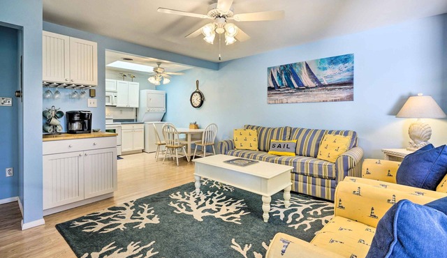 Captain's Quaders (2-Bedroom Home) - Handicap accessible - Pets Allowed by RedAwning