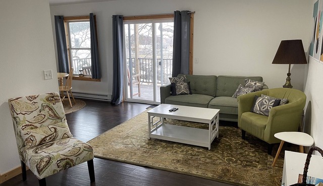 Captain's Quarters @The Boat Shop - Overlooking Paradise Bay