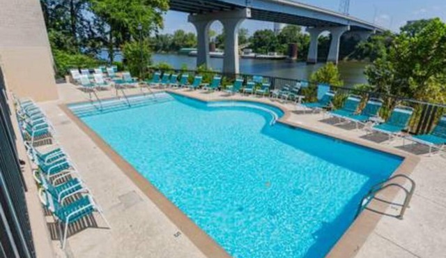 Captain's Quarters Riverfront #1