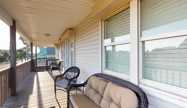 Captain's Quarters