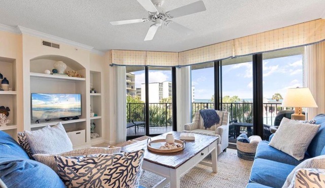 Captain's Quarters Upscale 3 Bedroom Condo