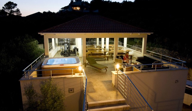 Captain's Villa Sokol