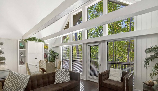 Captains Walk 708 In Keowee Key