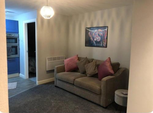 Captivating 1-Bed Apartment in Hednesford