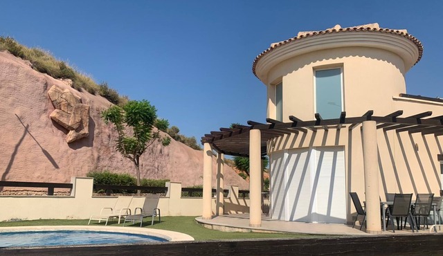 Captivating 3Bed Villa in Murcia with Private Pool