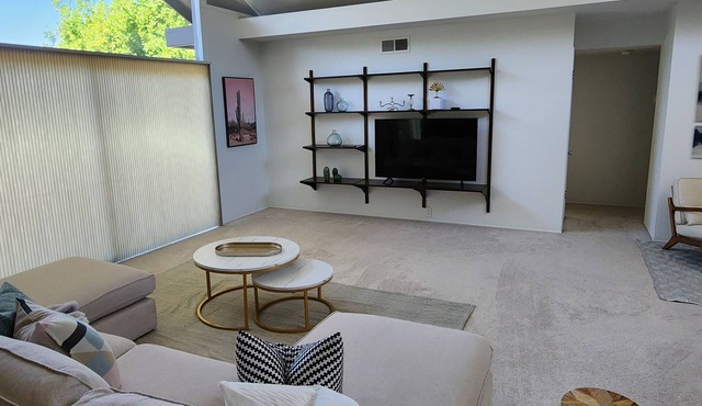 Captivating Mid-century modern home. Close to all that California has to offer.