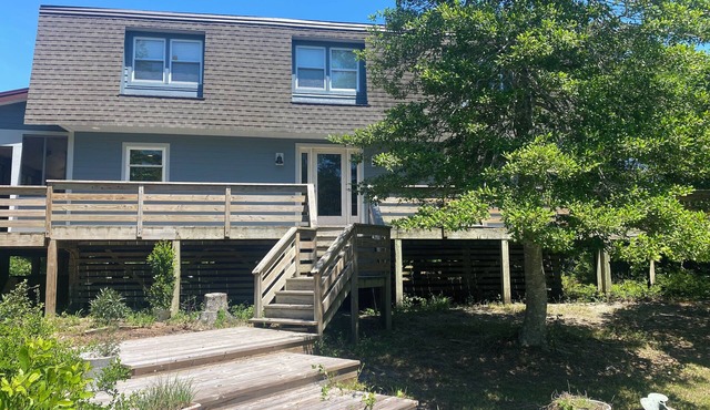Captn Rolo’s Retreat,Newly remodeled 4 bedroom house in the heart of Buxton