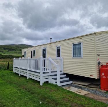 caravan 588 Hillside 19