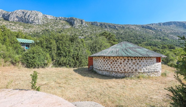 Caravan 'Case Africaine' with Mountain View, Shared Terrace and Wi-Fi