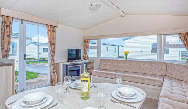 Caravan with one double and two twin.