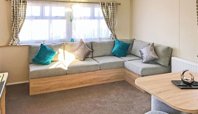 Caravan with one double and one twin.