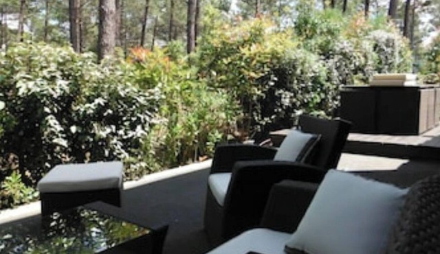 Carcans Plage: in the forest, 2 minutes away from the beach