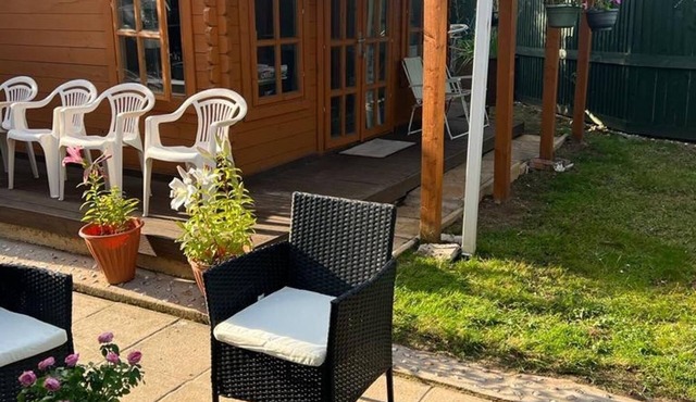 Cardiff 3bed House-freeparking-15minwalktostadium