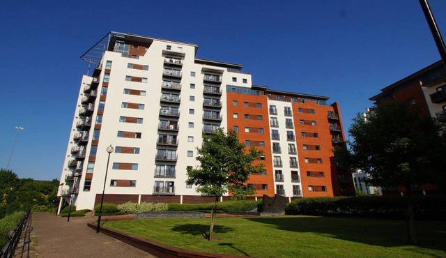 Cardiff Bay View Apartment