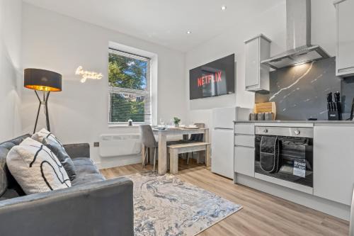 Cardiff Luxe Flats with Spa Facilities