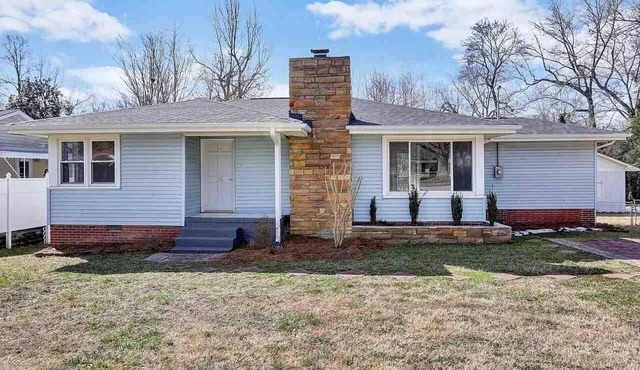 Cardinal Gem - 3 bdrm/2bath home in Taylors