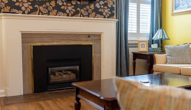 ~Cardinal Inn~ Bed and Breakfast