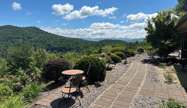Cardinals Nest at RidgeCrest Villa in the Smoky Mountains