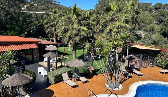 Caribbean Home Barcelona - Luxury Private Oasis