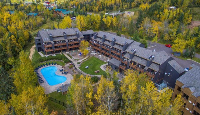 Caribou Highlands Lodge