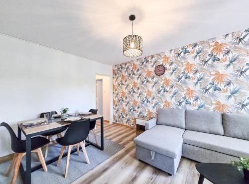 CarlAppartement Design, Confort & Parking Privé IV