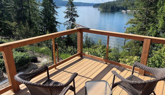Carlin Bay Retreat on Lake Coeur d'Alene - Eagle Watch this Winter!