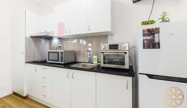 Carlingford sweet studio with WiFi& Parking