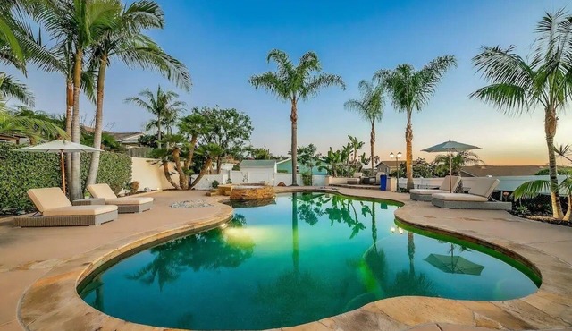 Carlsbad Oceanview Luxury Home w/Private Pool, Spa, Outdoor Kitchen & Grill