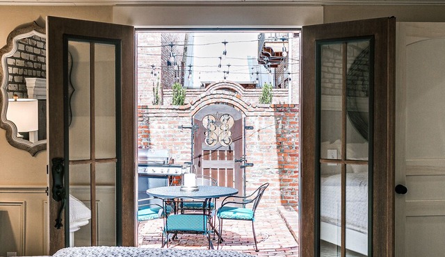 Carlton Landing GREAT LOCATION - St. Charles Place