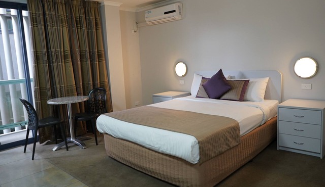 Carlton Lygon Lodge - Standard room