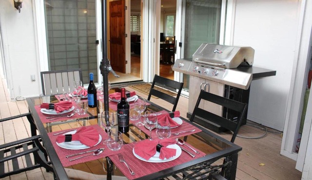 Carmel Seahorse 3 blocks to Carmel Beach 30 Night stays or more only