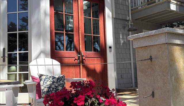 Carmel, Steps from Beach!