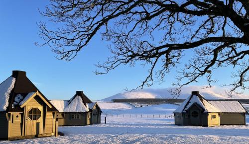 Carnethy Cabin
