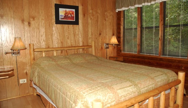 Carolina Landing Camping Resort Cabin 10
