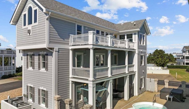 Caroline's Cove | 1840 ft to the beach | Private Pool, Hot Tub, and Community Pool